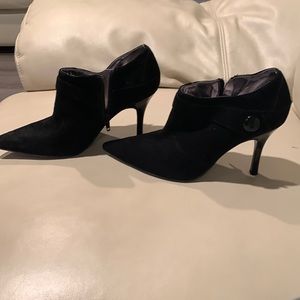 Woman’s Marc fisher boots size 7